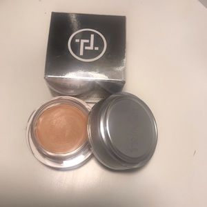 Trinny London Trintron Just A Touch Foundation